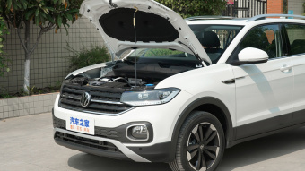 VW Tacqua 30th Anniversary 1.5L AT